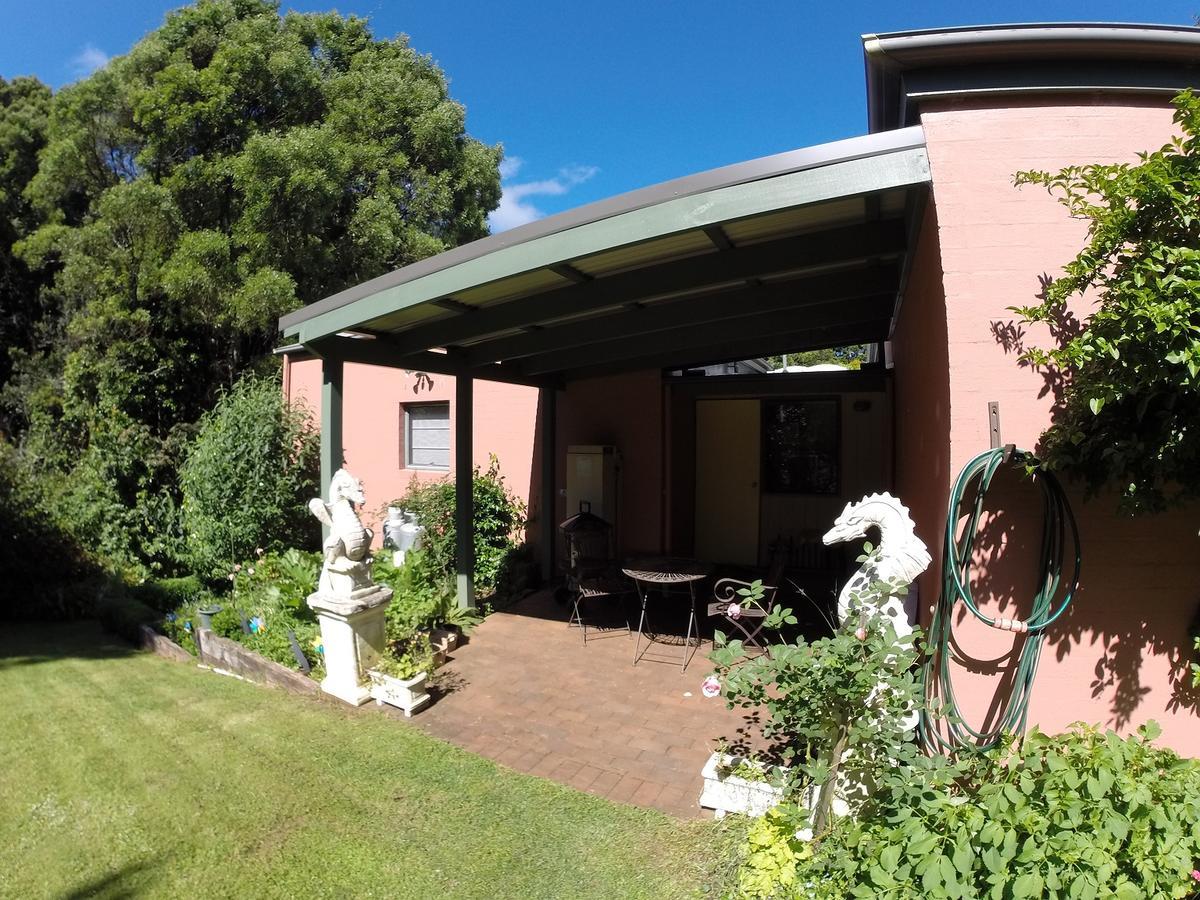 Mandalay House Bed & Breakfast Bellawongarah Exterior photo